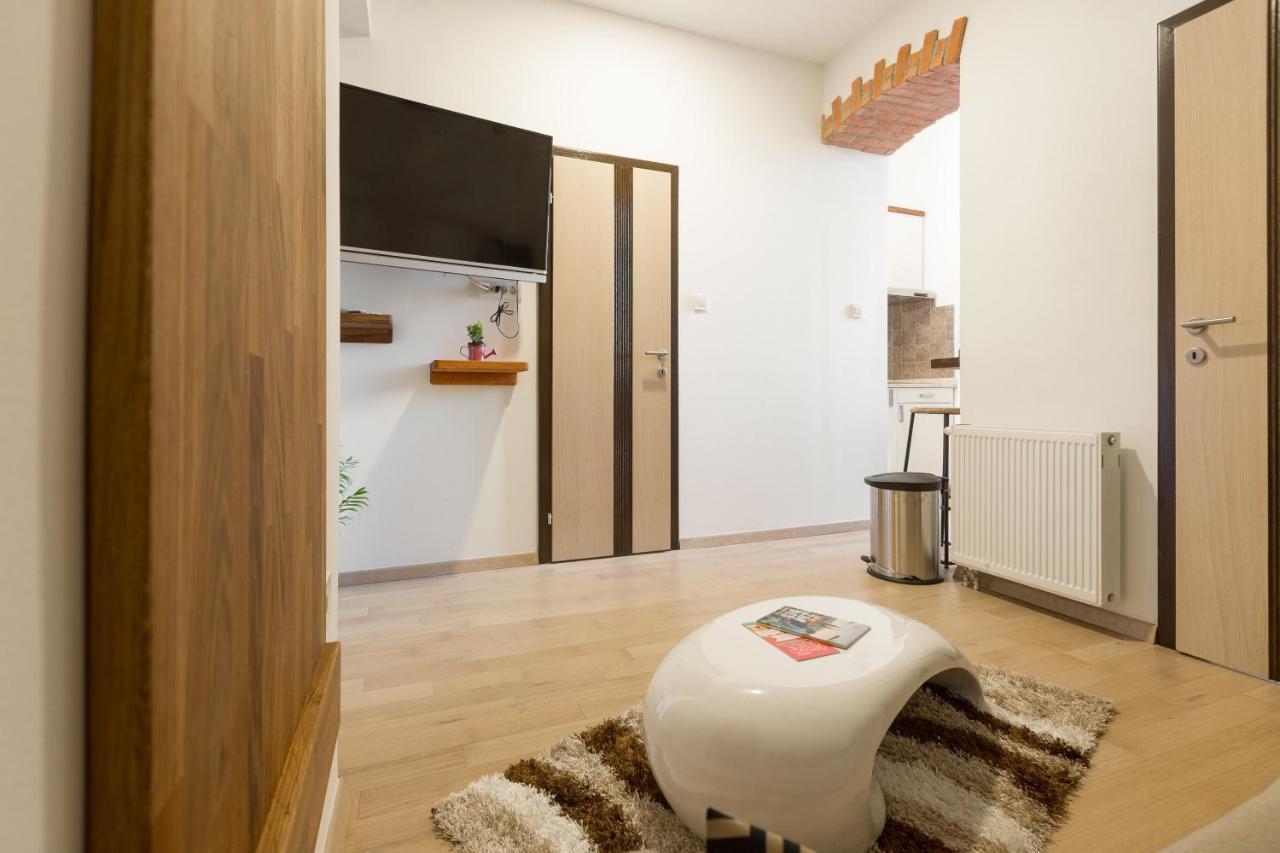 Palace Apartments By Zgrent Zagreb Exterior photo